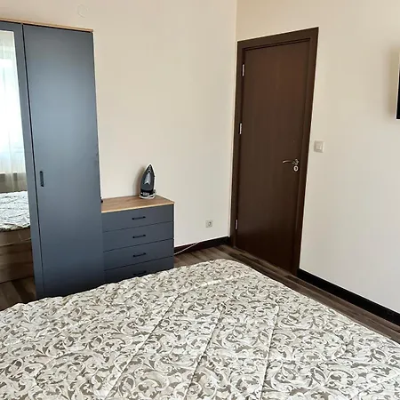 Central Apartment Разлог
